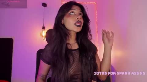 sara uwu online show from September 21, 2025, 5:42 am