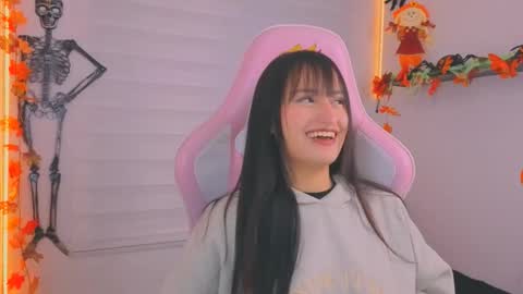 Sarah Ramirez online show from October 25, 2025, 4:09 am