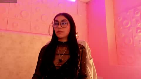 Sara online show from May 28, 2026, 3:48 am