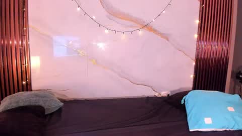 SARAHGIL online show from July 28, 2026, 8:52 pm