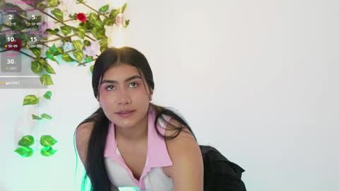 Snapshot of sarabow chatting on October 22, 2025, 6:07 pm Sara online show from October 22, 2025, 6:07 pm