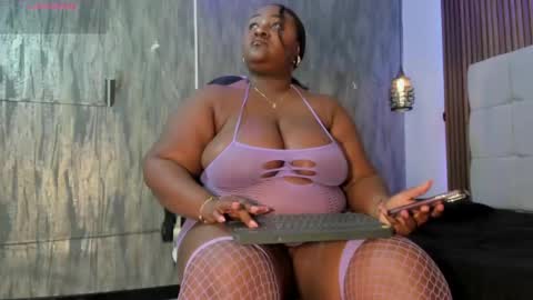 Snapshot of saraby_blandon chatting on April 25, 2026, 11:02 am online show from April 25, 2026, 11:02 am