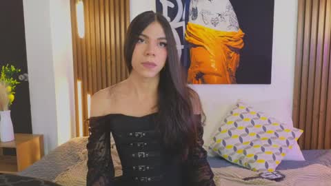 Sara online show from April 22, 2026, 7:48 pm