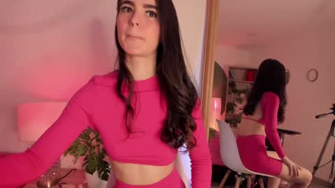 Sarada Parker online show from January 31, 2025, 3:44 pm