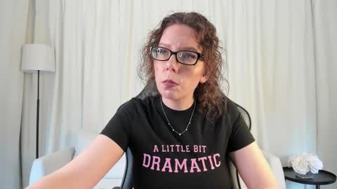 Sara Desire online show from March 6, 2026, 3:08 pm