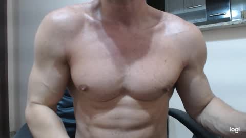 saradorj92 online show from December 10, 2024, 5:17 am