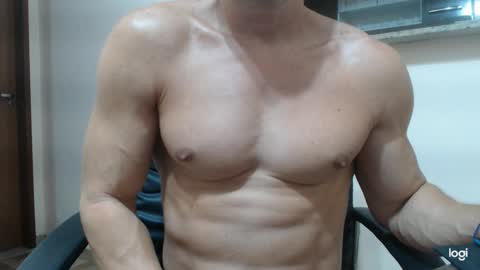 saradorj92 online show from January 26, 2025, 5:02 am