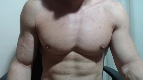 saradorj92 online show from March 16, 2026, 5:44 am