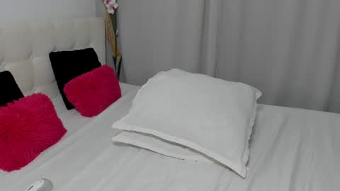 Sara online show from July 10, 2026, 4:06 am