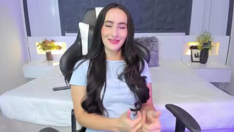  Sara Gomez  online show from October 6, 2025, 11:51 am