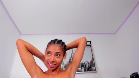 sarah_ashbourne online show from September 25, 2025, 12:09 pm