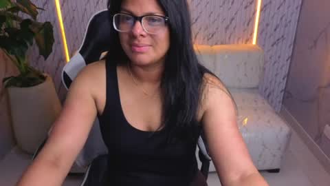sarah_bay_tx online show from June 10, 2026, 8:08 pm