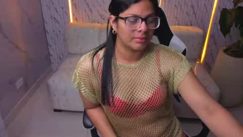 sarah_bay_tx online show from June 12, 2026, 8:08 pm