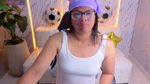 sarah_bay_tx online show from June 25, 2026, 8:02 pm