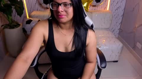 sarah_bay_tx online show from July 1, 2026, 7:46 pm
