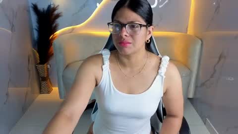 sarah_bay_tx online show from July 12, 2026, 12:40 pm