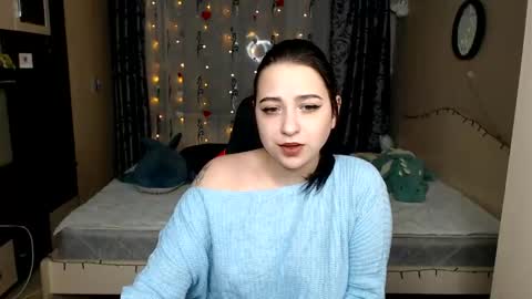 Yours Sarah online show from February 23, 2025, 4:24 pm