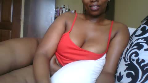 sarah_haggai online show from July 17, 2026, 7:26 am