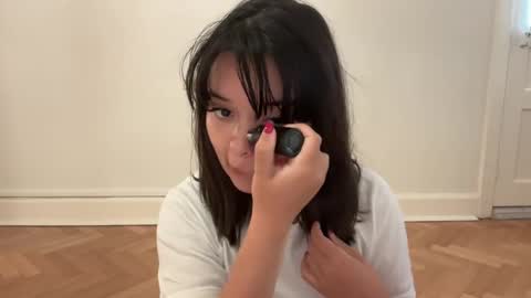 Sarah Heart Aus online show from January 3, 2025, 10:29 pm