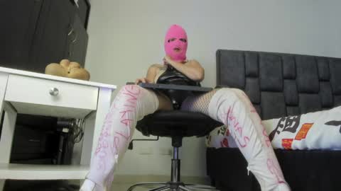 Snapshot of sarah_mistress_ chatting on April 9, 2026, 2:11 pm Sarah online show from April 9, 2026, 2:11 pm