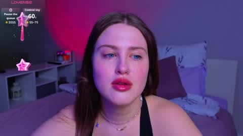 Snapshot of sarah_soul chatting on May 3, 2026, 11:00 pm Sarah online show from May 3, 2026, 11:00 pm