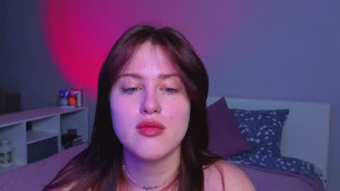 Sarah online show from June 22, 2026, 10:51 pm