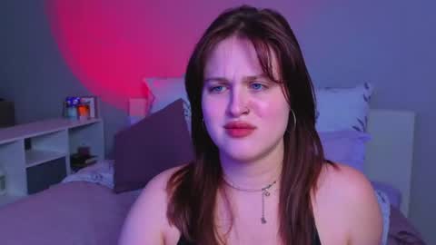 Sarah online show from June 23, 2026, 11:14 pm