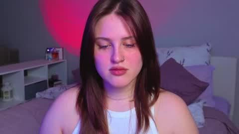 Sarah online show from July 8, 2026, 2:43 pm