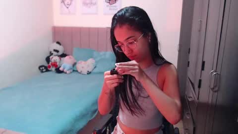 Sarah online show from December 20, 2024, 7:28 pm