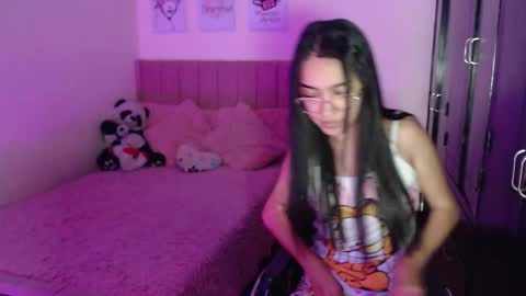 Sarah online show from February 4, 2025, 9:41 pm