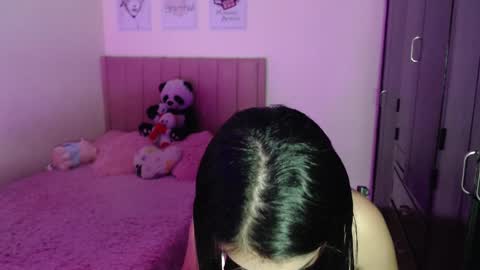 Sarah online show from February 13, 2025, 9:49 pm