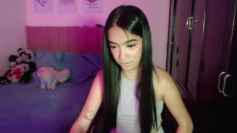 Sarah online show from February 27, 2025, 8:20 pm