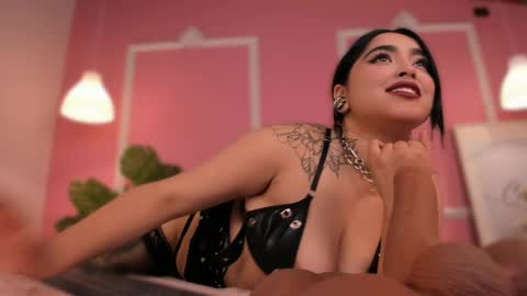 Snapshot of sarah_volkov chatting on March 7, 2025, 8:13 am online show from March 7, 2025, 8:13 am