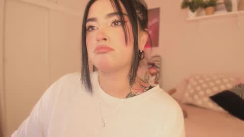 Snapshot of sarah_volkov chatting on September 24, 2025, 5:55 am online show from September 24, 2025, 5:55 am