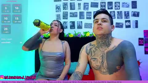 Sarah  Zack online show from September 22, 2025, 4:09 pm