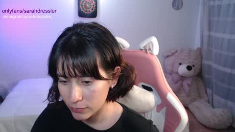 sarahdressler online show from December 6, 2024, 2:02 am