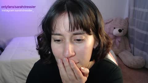 sarahdressler online show from December 8, 2024, 3:21 am