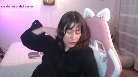 sarahdressler online show from March 8, 2025, 3:17 am