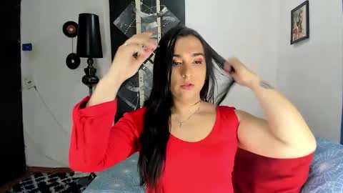 Snapshot of sarahjey chatting on May 1, 2026, 10:36 pm SARAHJEY online show from May 1, 2026, 10:36 pm