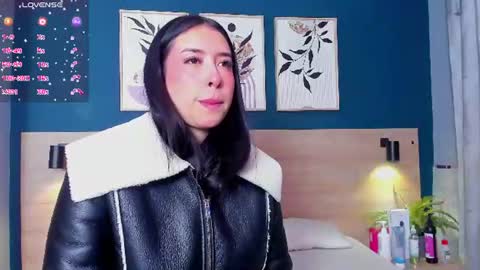 Sarah online show from July 18, 2026, 11:47 am