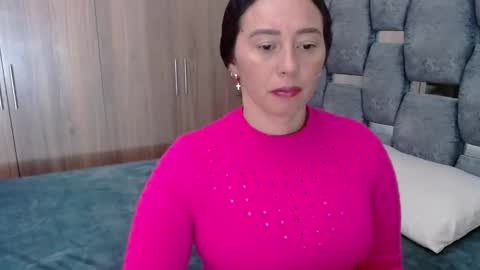 Lia online show from December 27, 2024, 4:21 pm