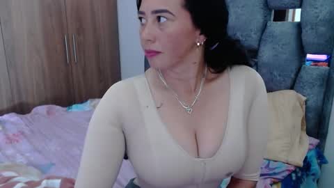 Lia online show from January 20, 2025, 9:11 pm