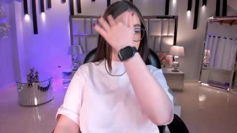 Snapshot of sarahrhodes_ chatting on April 17, 2026, 12:41 pm Sarah Rhodes online show from April 17, 2026, 12:41 pm
