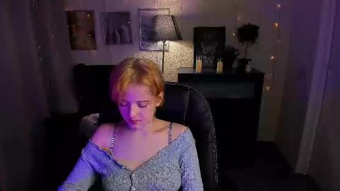 Sarah online show from April 10, 2026, 8:35 pm