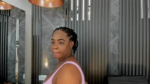 Snapshot of saraievans chatting on February 1, 2025, 12:37 pm Sarai online show from February 1, 2025, 12:37 pm