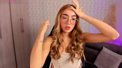 Sara jones   online show from February 6, 2026, 11:24 am