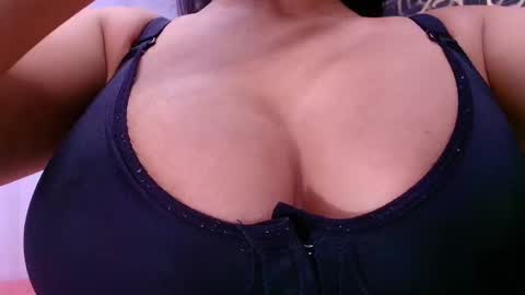 Sara  online show from March 1, 2025, 12:01 pm