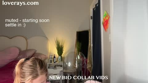 Back from Vacay  Follow for more here  online show from April 14, 2026, 3:12 am