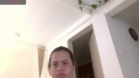 sara martinez online show from July 5, 2026, 6:15 pm