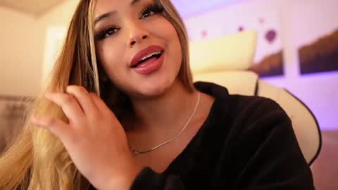 Sara online show from January 8, 2025, 1:32 am